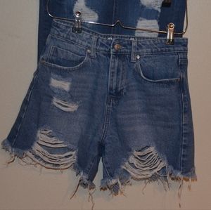 High waisted tattered shorts